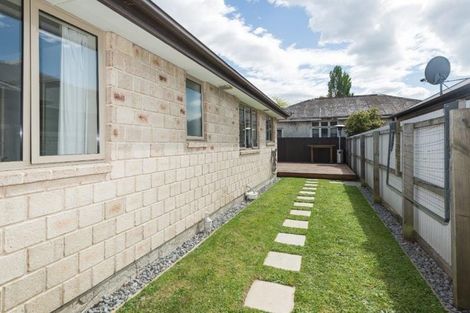 Photo of property in 65a Cleveland Street, Edgeware, Christchurch, 8013