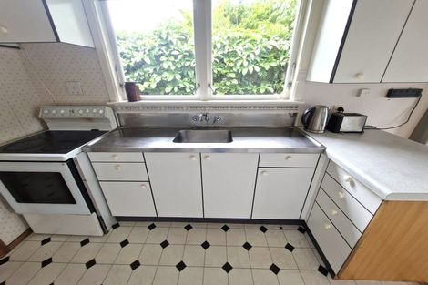 Photo of property in 15 Cook Street, Karori, Wellington, 6012