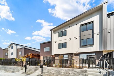 Photo of property in 41 Jabuka Street, Glen Eden, Auckland, 0602