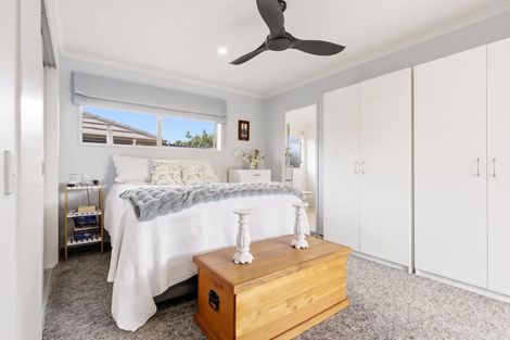 Photo of property in 11 Carpentras Way, Nukuhau, Taupo, 3330
