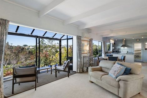 Photo of property in 2/178 Stapleford Crescent, Browns Bay, Auckland, 0630