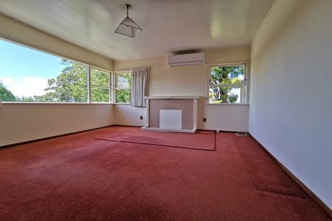 Photo of property in 21 Rosalind Road, Glenfield, Auckland, 0629