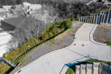 Photo of property in 42 Raiha Street, Kenepuru, Porirua, 5022