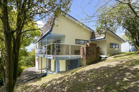 Photo of property in 36 Lingham Crescent, Torbay, Auckland, 0630
