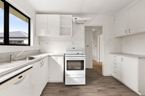 Photo of property in 2/1 Cassino Crescent, Onekawa, Napier, 4110