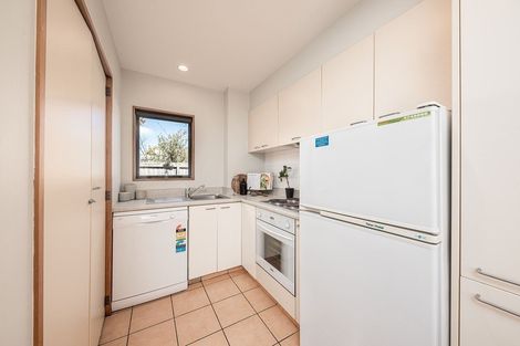 Photo of property in 40b Picton Avenue, Riccarton, Christchurch, 8011