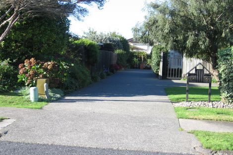 Photo of property in 6 Pedersen Place, Bucklands Beach, Auckland, 2012