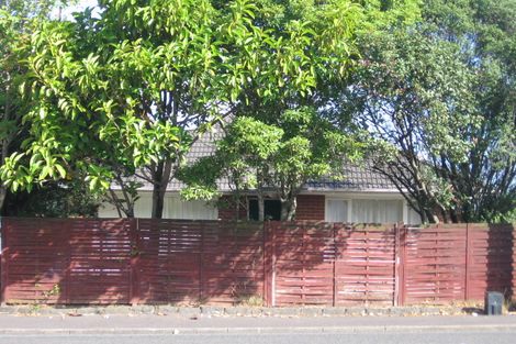 Photo of property in 1/3202 Great North Road, New Lynn, Auckland, 0600