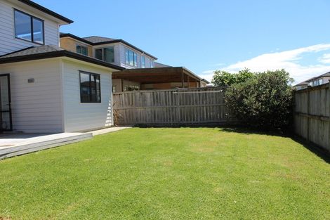Photo of property in 11 Carrickdawson Drive, Flat Bush, Auckland, 2019