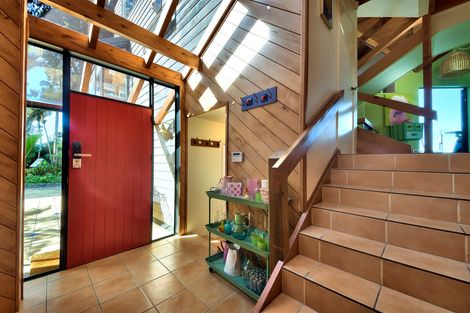 Photo of property in 234 Scenic Drive, Titirangi, Auckland, 0604