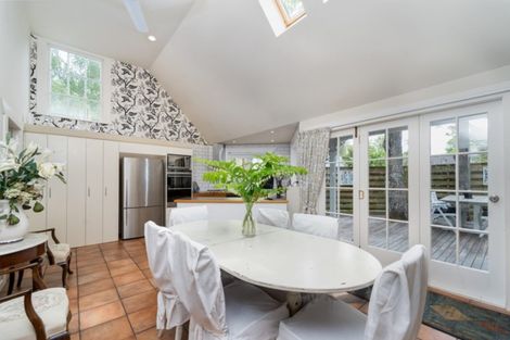 Photo of property in 34 Kuratawhiti Street, Greytown, 5712