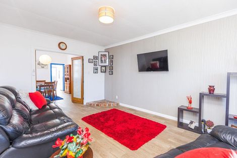 Photo of property in 44 Bignell Street, Gonville, Whanganui, 4501