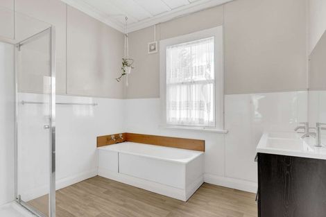 Photo of property in 14 Uawa Parade, Tolaga Bay, 4077