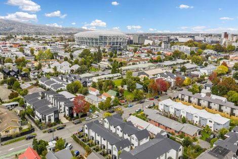 Photo of property in 2/305 Armagh Street, Christchurch Central, Christchurch, 8011