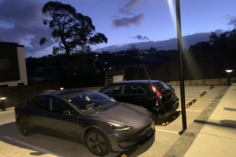 Photo of property in 4/58 Kemp Road, Massey, Auckland, 0614