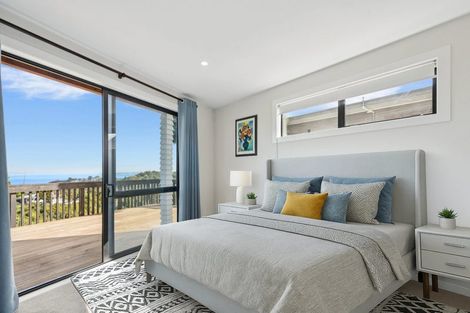 Photo of property in 645-649 South Titirangi Road, Titirangi, Auckland, 0604