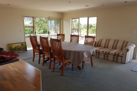 Photo of property in 239 Hill Road, The Gardens, Auckland, 2105