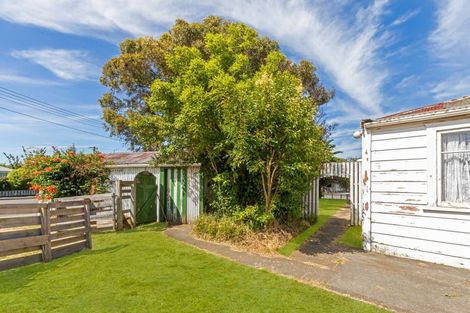 Photo of property in 29 Station Road, Marton, 4710