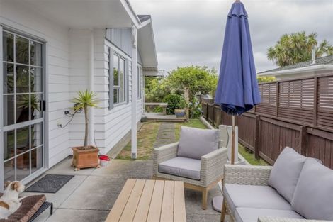 Photo of property in 8 Regal Street, Levin, 5510