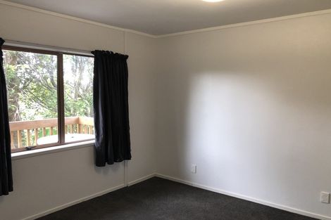 Photo of property in 85d Stottholm Road, Titirangi, Auckland, 0604