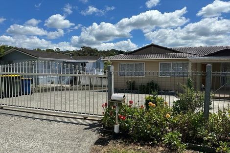 Photo of property in 15 Leo Street, Glen Eden, Auckland, 0602
