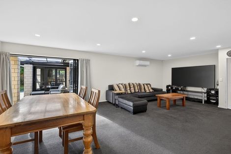 Photo of property in 11 Constance Place, Aidanfield, Christchurch, 8025