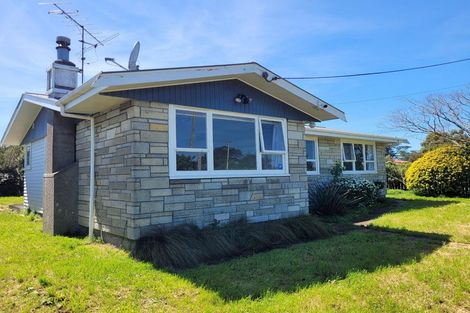 Photo of property in 1 Hardie Grove, Featherston, 5710