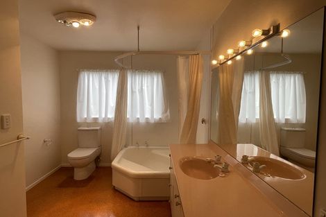 Photo of property in 2/22 Ngataringa Road, Devonport, Auckland, 0624