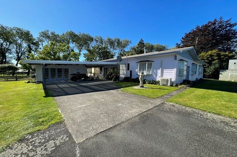 Photo of property in 1186 Egmont Road, Egmont Village, New Plymouth, 4372
