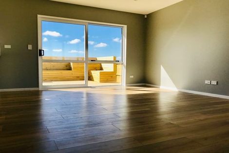 Photo of property in 14 Rainsford Road, Pukekohe, 2120
