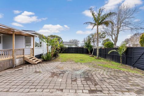 Photo of property in 54 Sikkim Crescent, Clover Park, Auckland, 2019