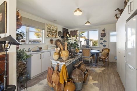 Photo of property in 47 Taumaihi Street, Bulls, 4818