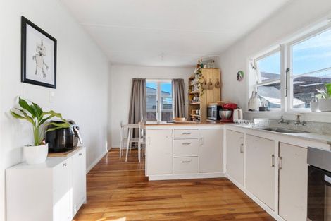 Photo of property in 5 Huia Street, Masterton, 5810