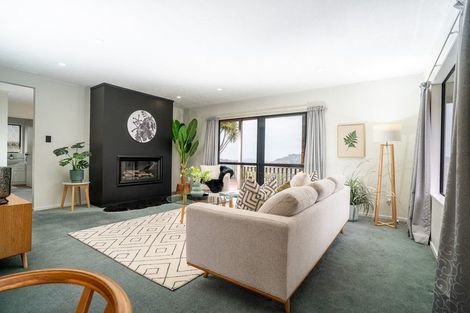 Photo of property in 9 Kapil Grove, Khandallah, Wellington, 6035