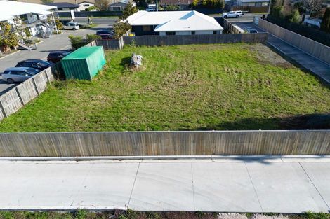 Photo of property in 8a Main Road North, Woodend, 7610