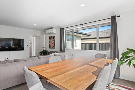 Photo of property in 47 Kendall View, Stoke, Nelson, 7011