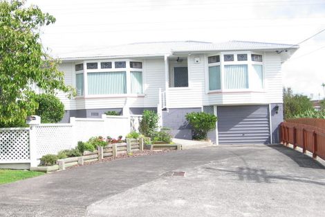 Photo of property in 1/6 Porter Avenue, Te Atatu South, Auckland, 0610