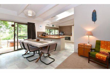 Photo of property in 47 Gledstane Road, Stanmore Bay, Whangaparaoa, 0932