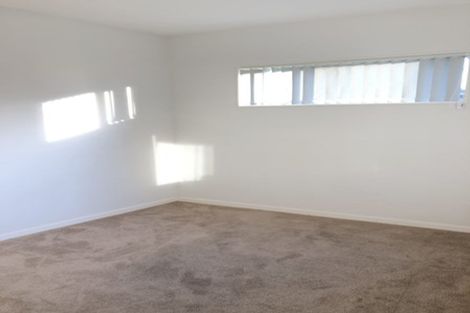 Photo of property in 4 Carrickdawson Drive, Flat Bush, Auckland, 2019