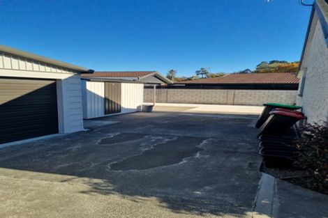 Photo of property in 11 Lowther Place, Taradale, Napier, 4112