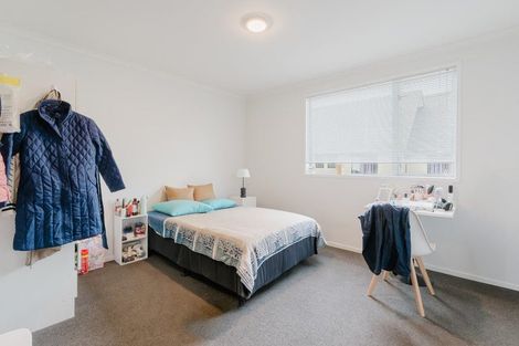 Photo of property in 2/52 Helena Road, Hillcrest, Hamilton, 3216