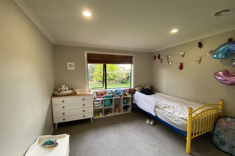 Photo of property in 16 San Clemento Way, Rototuna, Hamilton, 3210