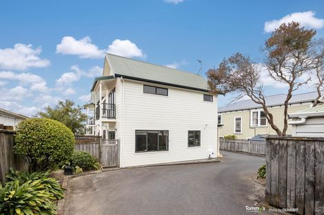Photo of property in 2/265 Adelaide Road, Newtown, Wellington, 6021