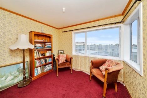 Photo of property in 10 Maire Street, Hawera, 4610