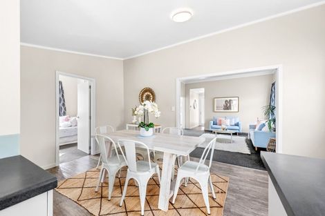 Photo of property in 43 Biddle Crescent, Taita, Lower Hutt, 5011