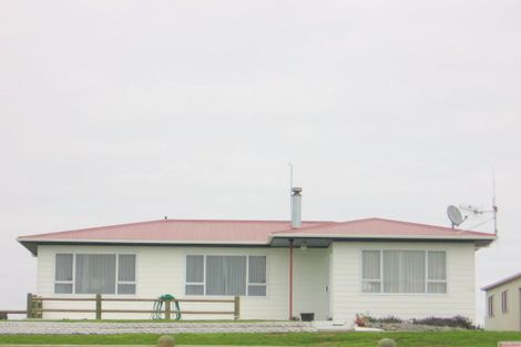 Photo of property in 10 Reeve Street, Foxton, 4814