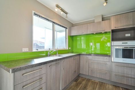 Photo of property in 302f3 Sylvan Road, Parkvale, Hastings, 4122