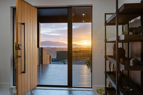 Photo of property in 8 Whio Place, Waikanae, 5036