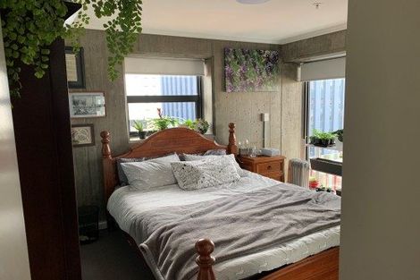 Photo of property in Frame Apartments, 404/111u Molesworth Street, Thorndon, Wellington, 6011