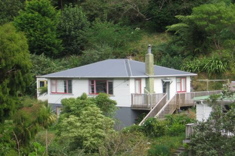 Photo of property in 116 Curtis Street, Northland, Wellington, 6012